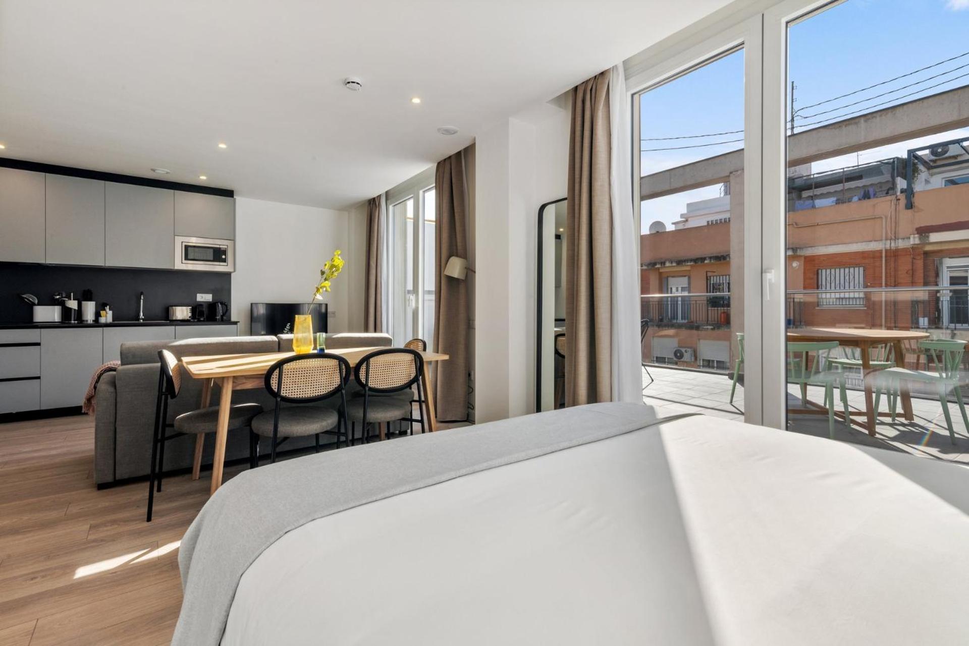 Limehome Valencia Carrer Del Pare Palau I Quer 外观 照片