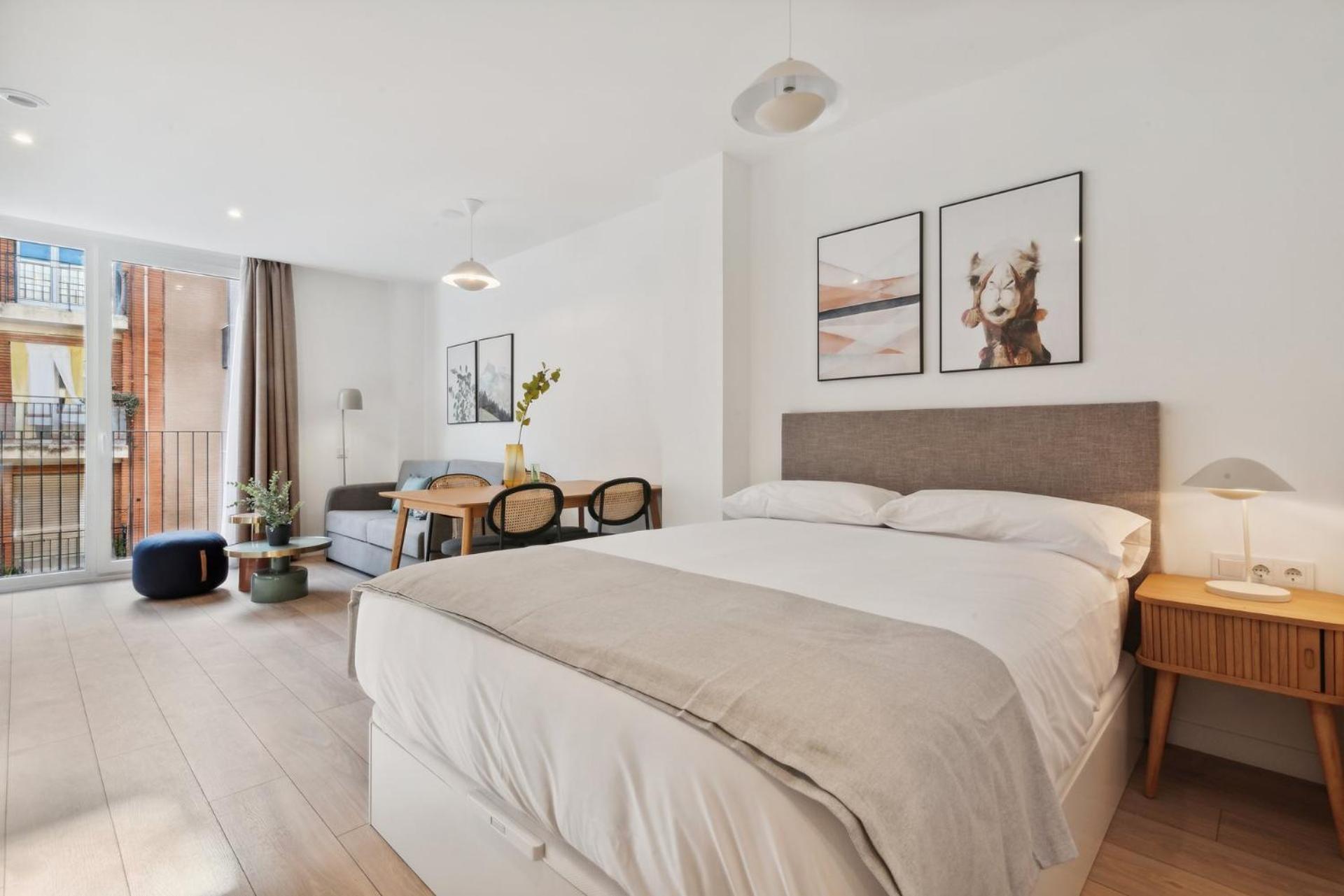 Limehome Valencia Carrer Del Pare Palau I Quer 外观 照片