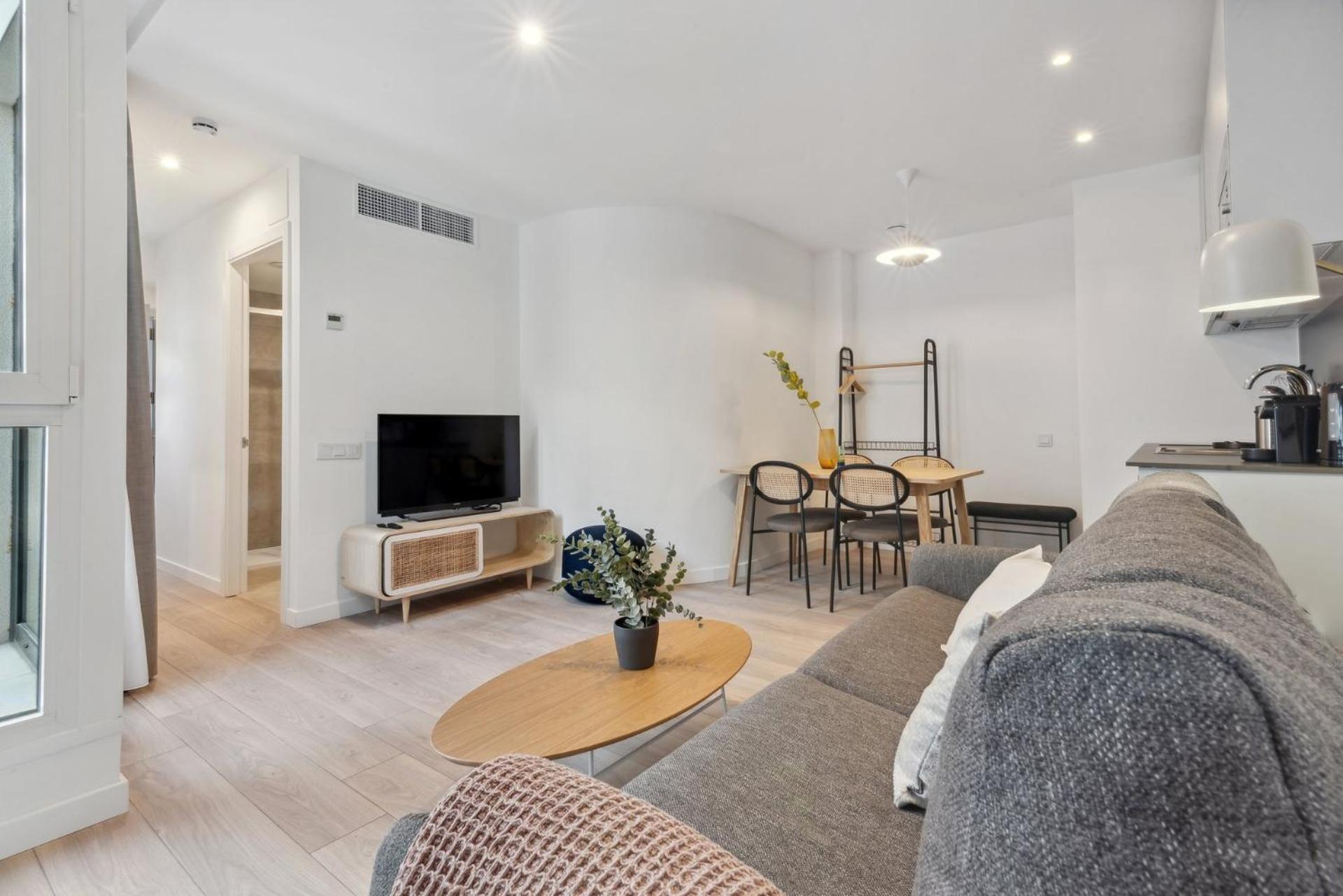 Limehome Valencia Carrer Del Pare Palau I Quer 外观 照片
