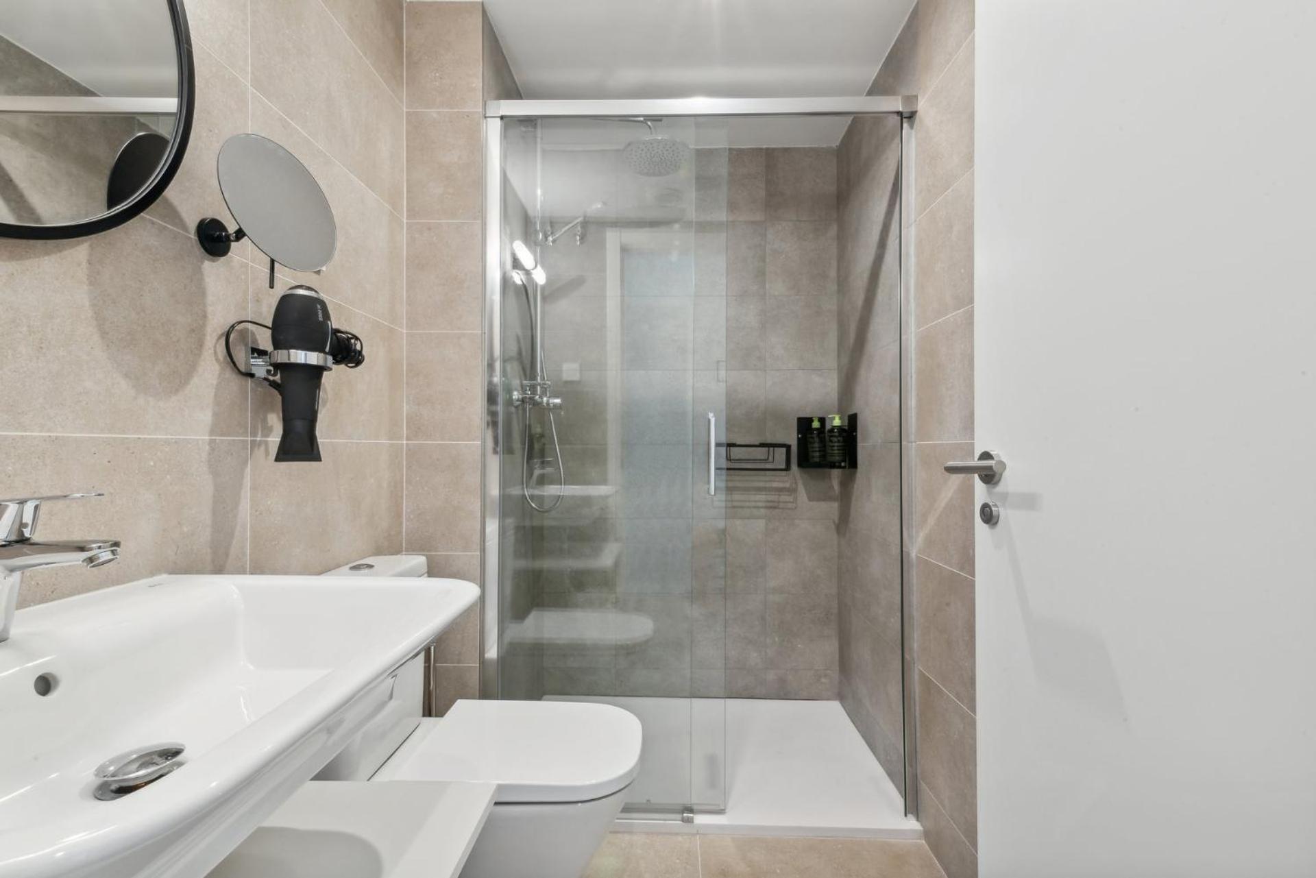 Limehome Valencia Carrer Del Pare Palau I Quer 客房 照片