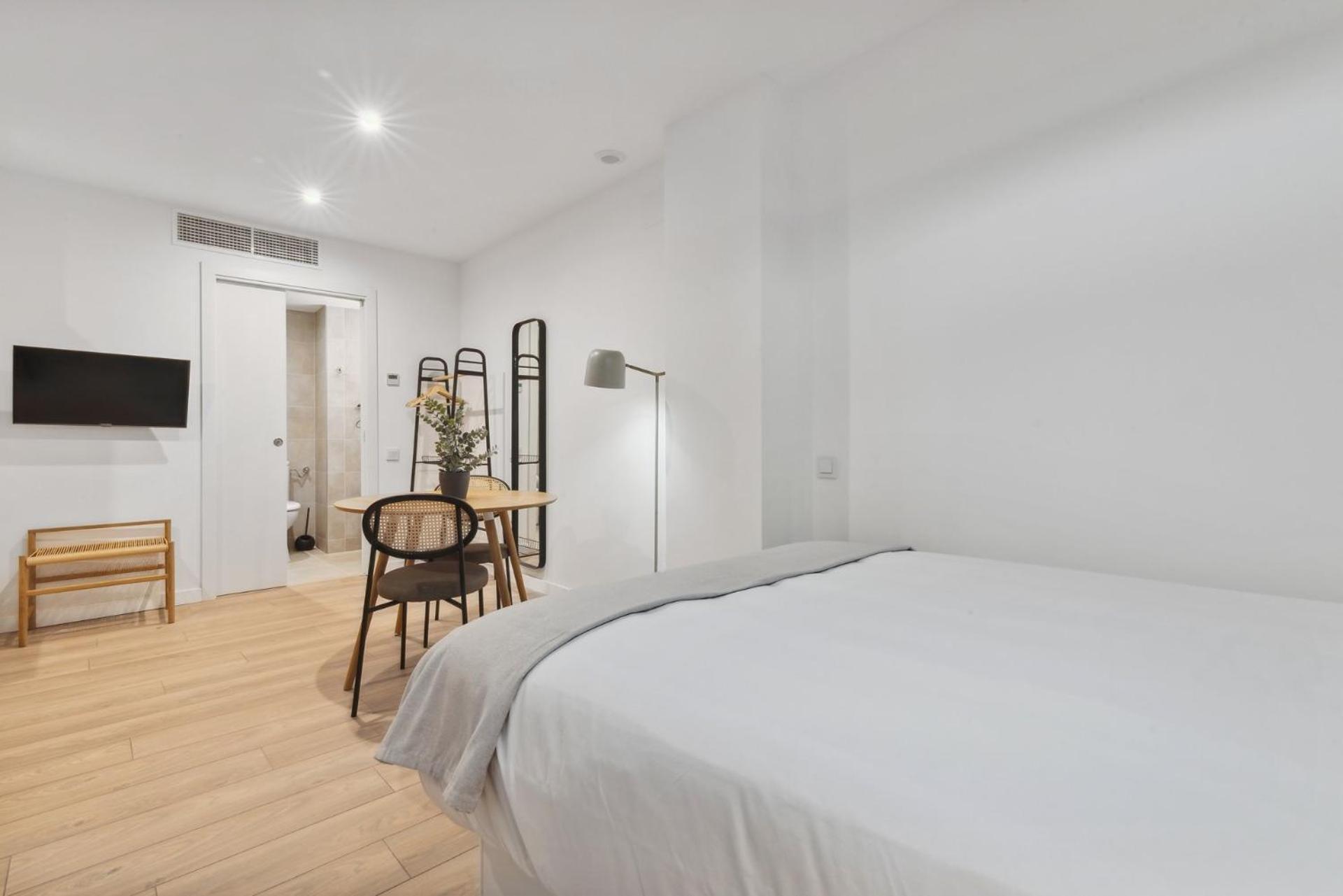 Limehome Valencia Carrer Del Pare Palau I Quer 客房 照片