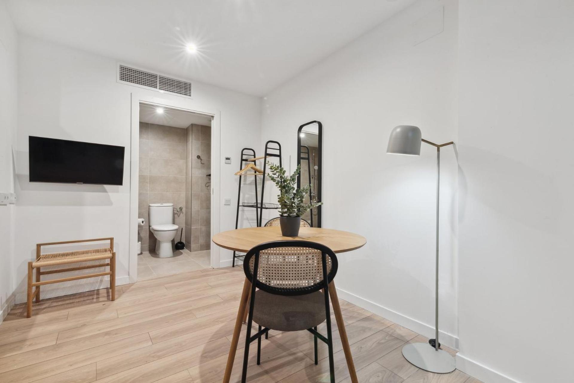 Limehome Valencia Carrer Del Pare Palau I Quer 客房 照片